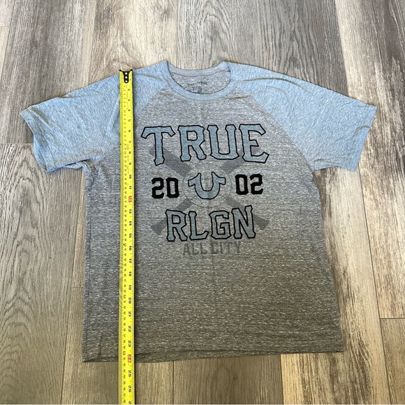 All City Baseball True Religion Men’s T-Shirt Size Large - Picture 9 of 9